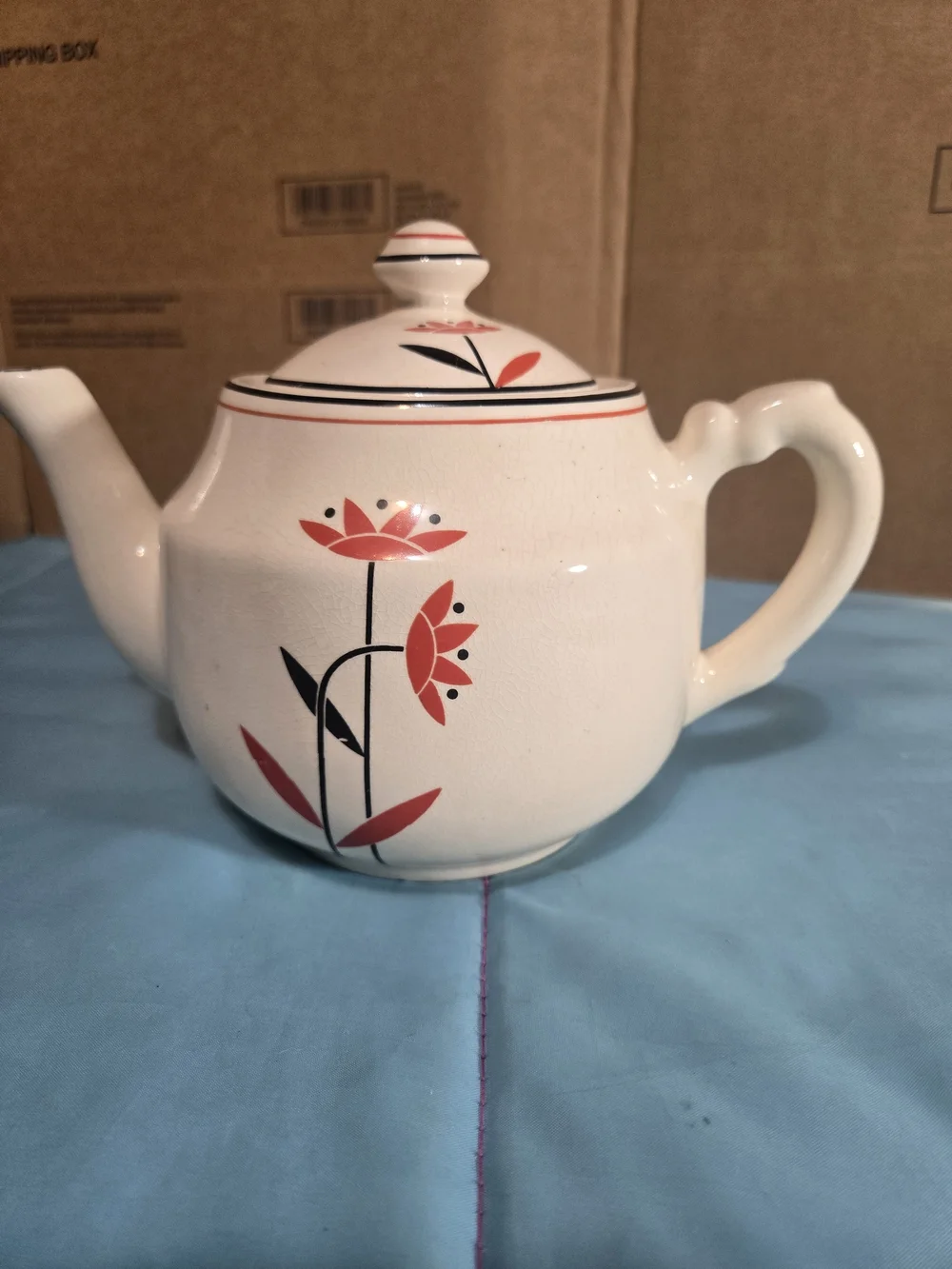 Vintage Harker Hot Oven Tea Pot 1930s Art Deco Design